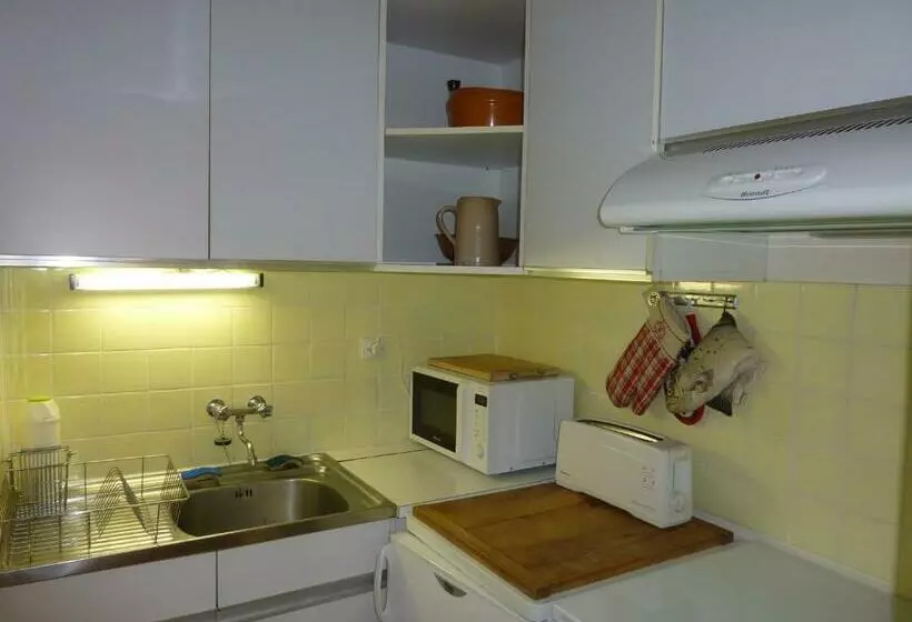 T2 Avec Balcon, Parking Privé, Proche Forêt, Mont Dore   Fr 1 608 212