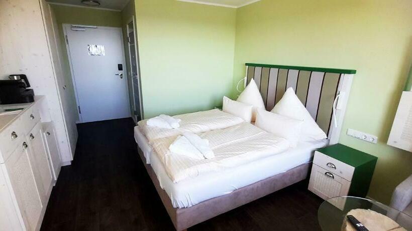 Отель Insulaner Dependance