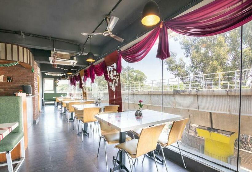 فندق Mg Road One