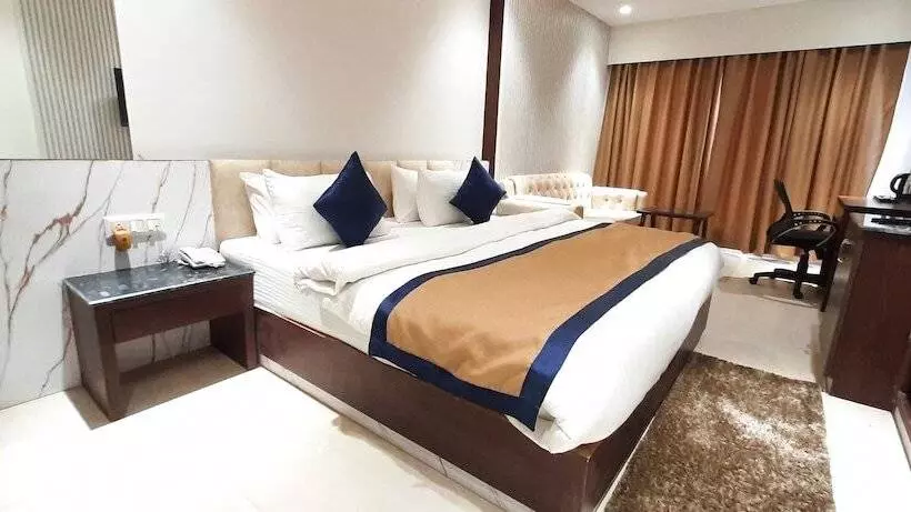 Sparsh Hotel & Resort By Spree