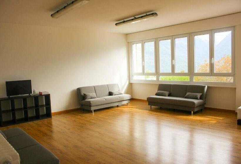 Indomita Alps Hostel