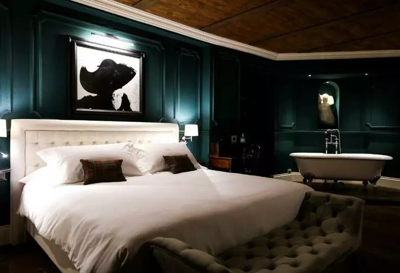 La Piazzetta Degli Artisti   Boutique B&b