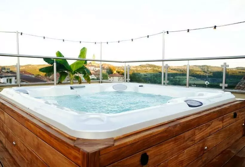 La Piazzetta Degli Artisti   Boutique B&b