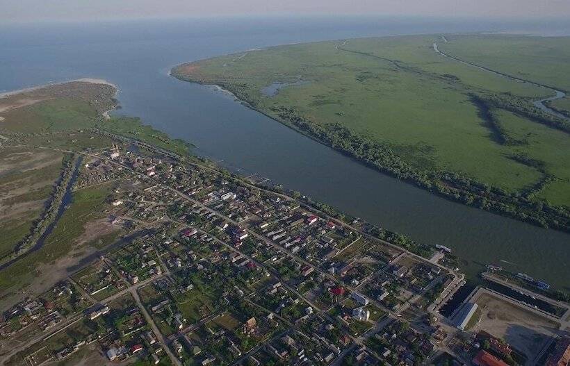 Пансион Bobocel Villa