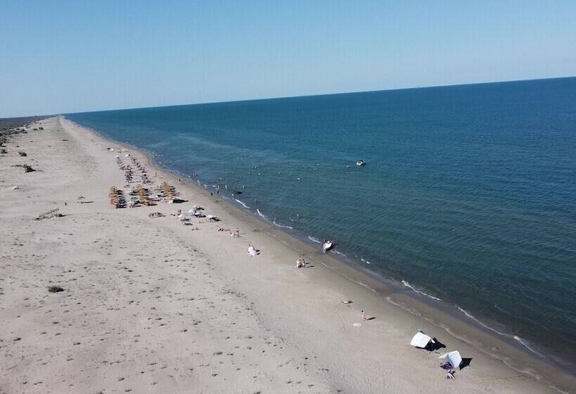 Пансион Bobocel Villa