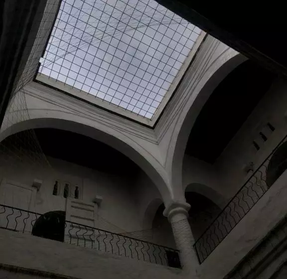 پانسیون Tarbi Aat Tetaoun 44, 17th Century Heritage