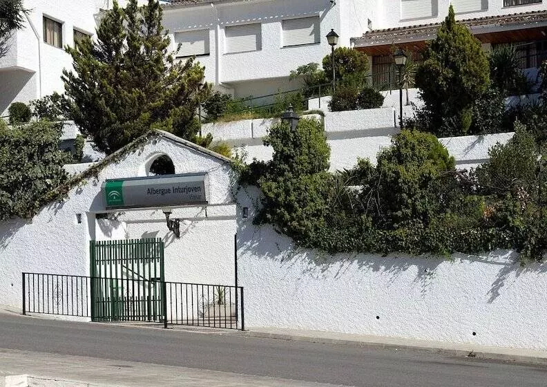 Albergue Inturjoven Víznar   Hostel