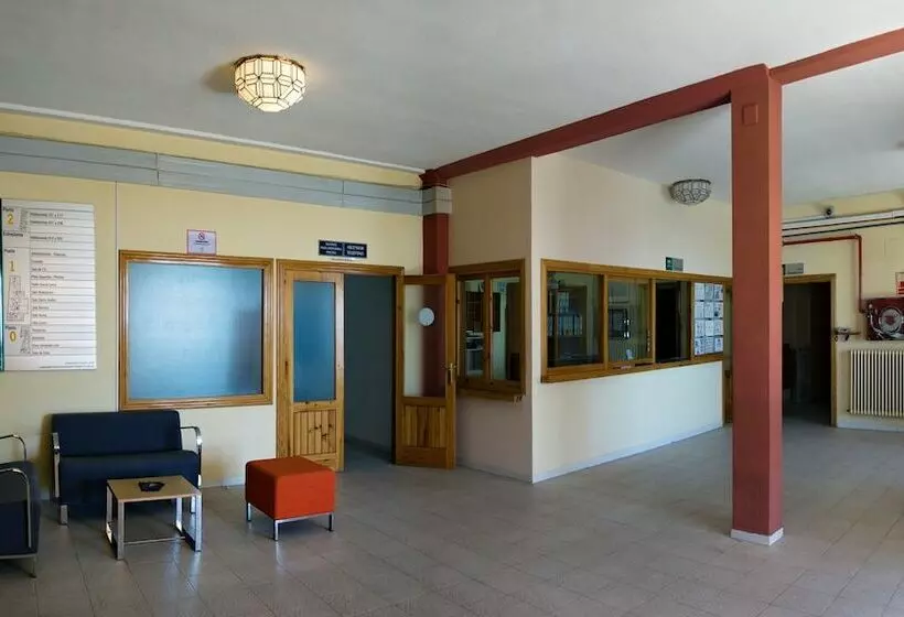 Albergue Inturjoven Víznar   Hostel