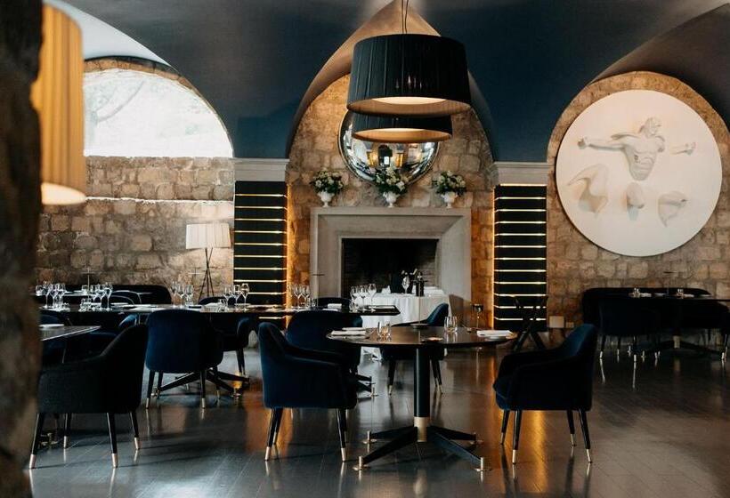 Aquapetra Resort & Spa