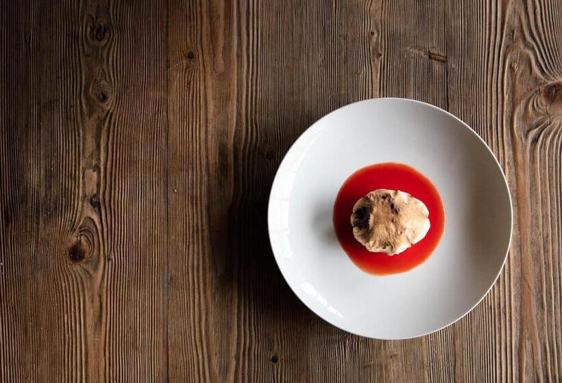 Aquapetra Resort & Spa