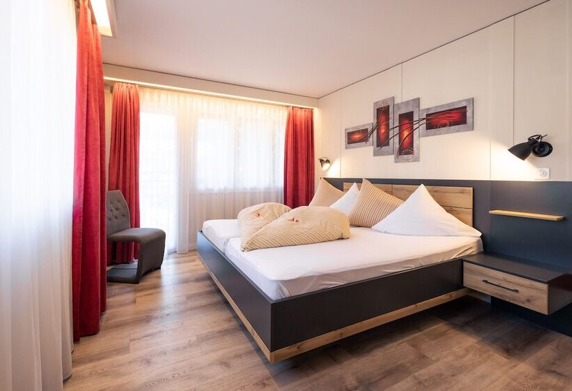 Garni Hotel Torkelbündte