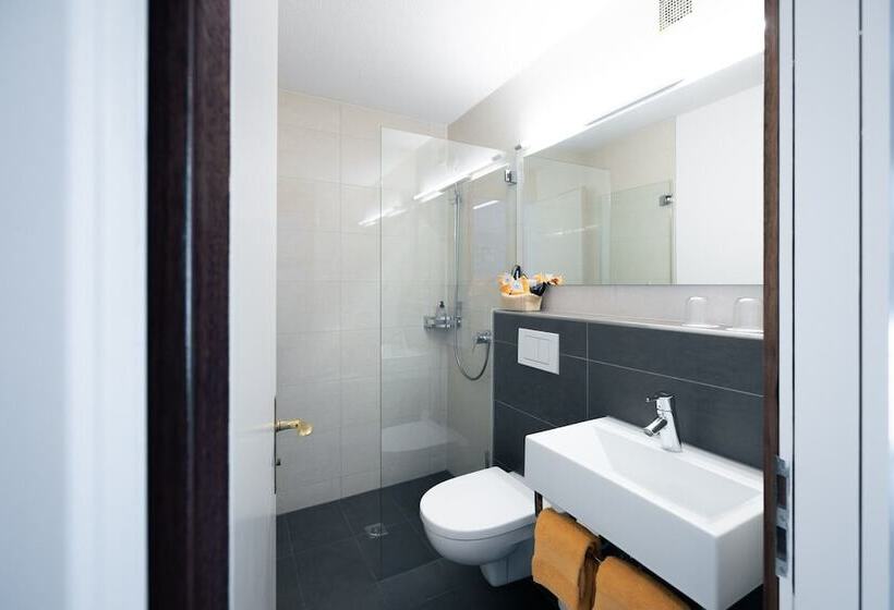 Garni Hotel Torkelbündte