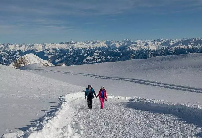Garni Hotel Torkelbündte