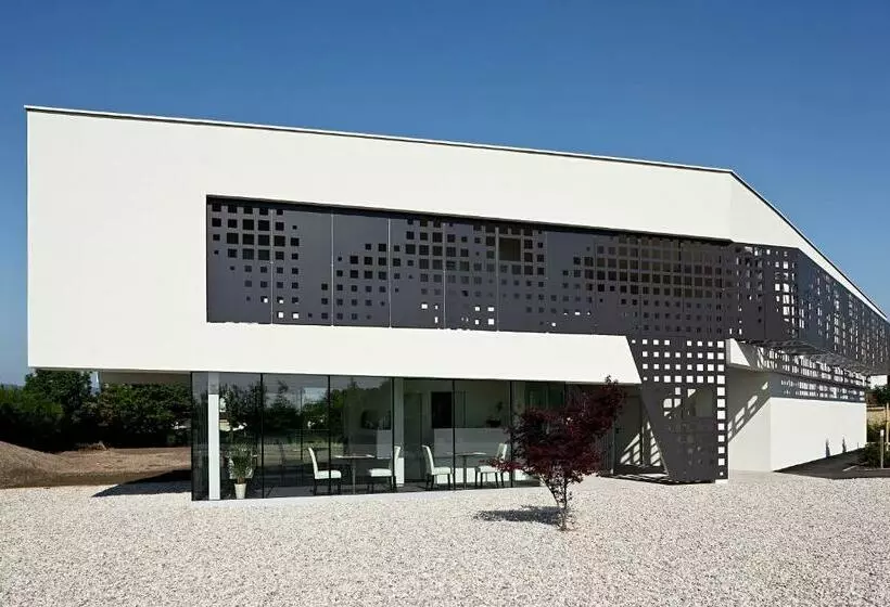 Hotel Caldor   24h Self Check In