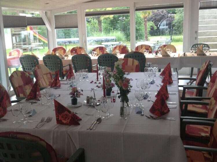 酒店 Hôtel Du Port   Free Parking   Breakfast Included