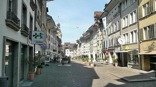 Отель Lenzburg