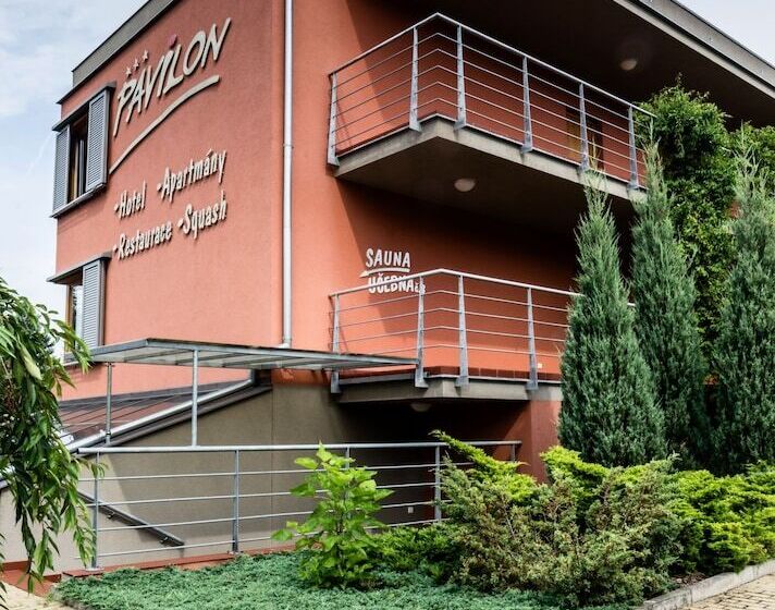 هتل Pavilon