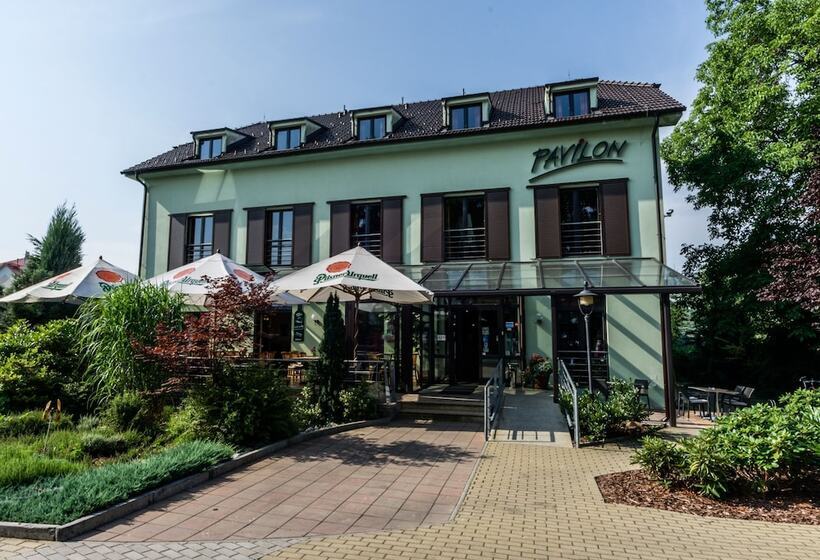 هتل Pavilon