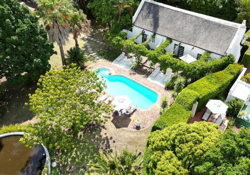 فندق Rothman Manor