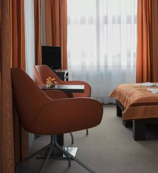 Отель Sport Relax Centrum Bors Club