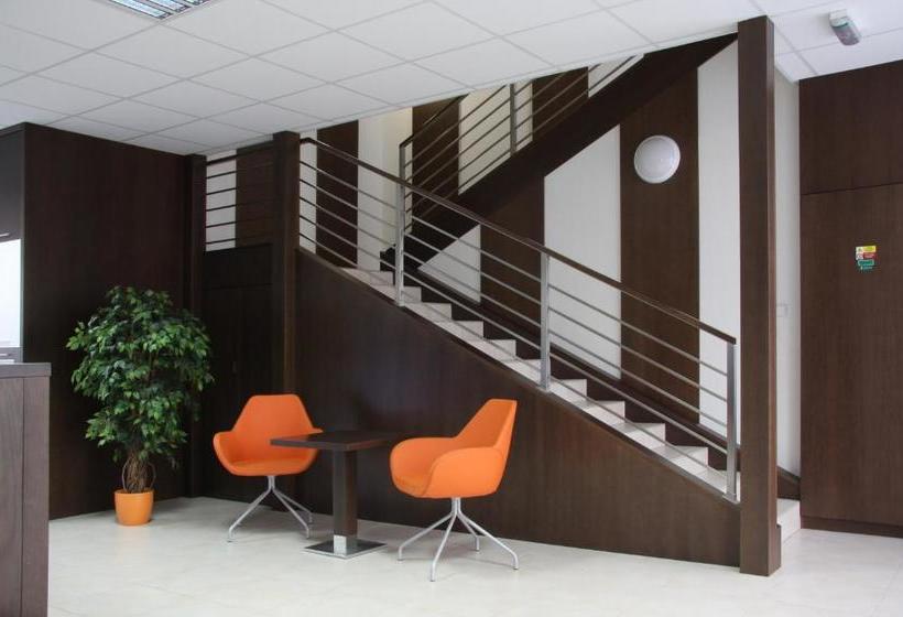 ホテル Sport Relax Centrum Bors Club