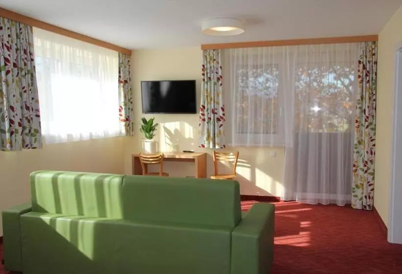 ペンション Gasthof Martinhof