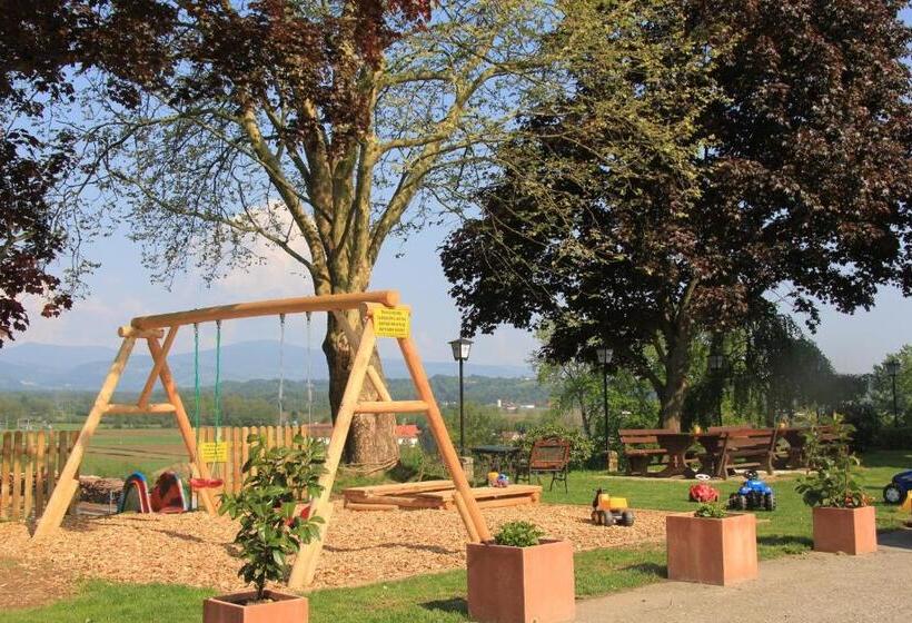 Majatalo Gasthof Martinhof