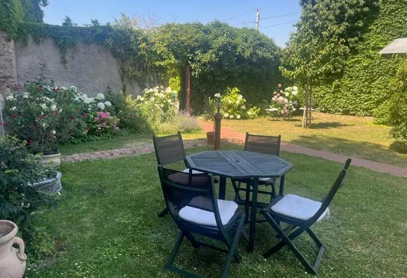 ペンション Gasthof Zum Goldenen Anker