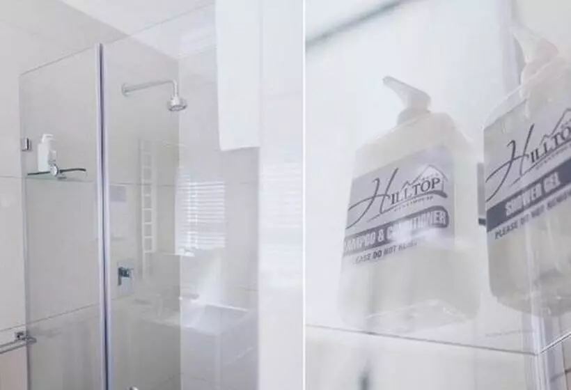 פנסיון Hilltop Guesthouse