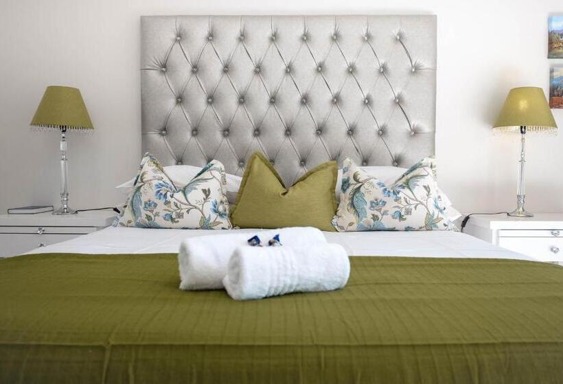 بنسيون Hilltop Guesthouse