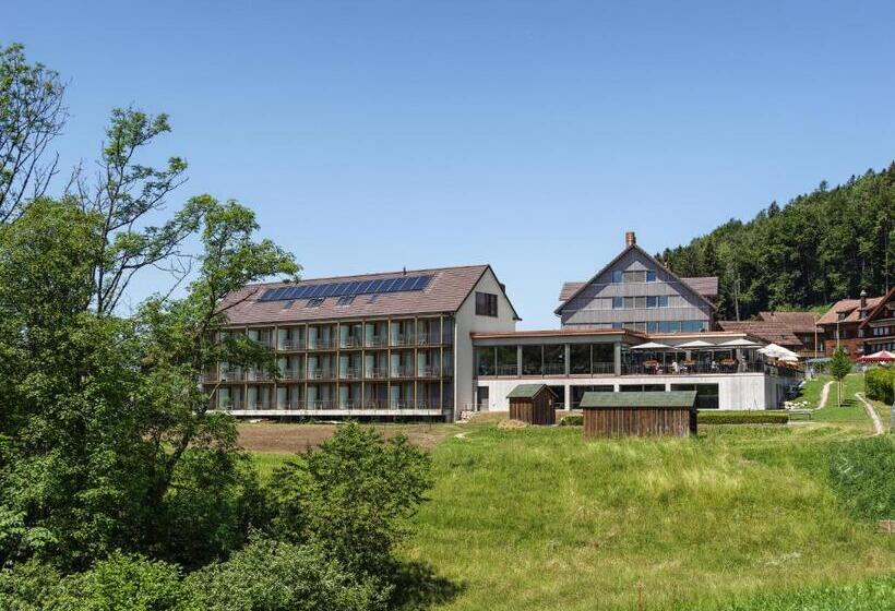 ペンション Rössli Tufertschwil