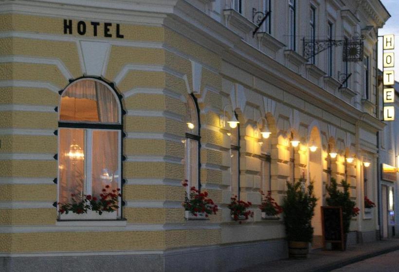 فندق Stadt Eggenburg