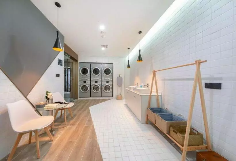 Hotelli Atour  Wuhan Yellow Crane Tower