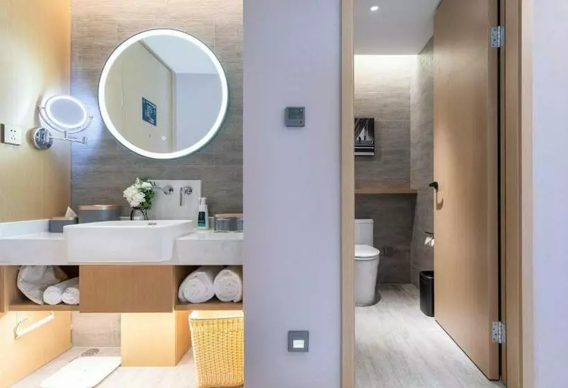 Hotelli Atour  Wuhan Yellow Crane Tower