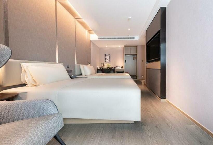 Hotel Atour Wuhan Yellow Crane Tower