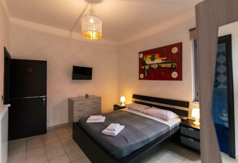 B&b Dell Infopoint La Via Silente