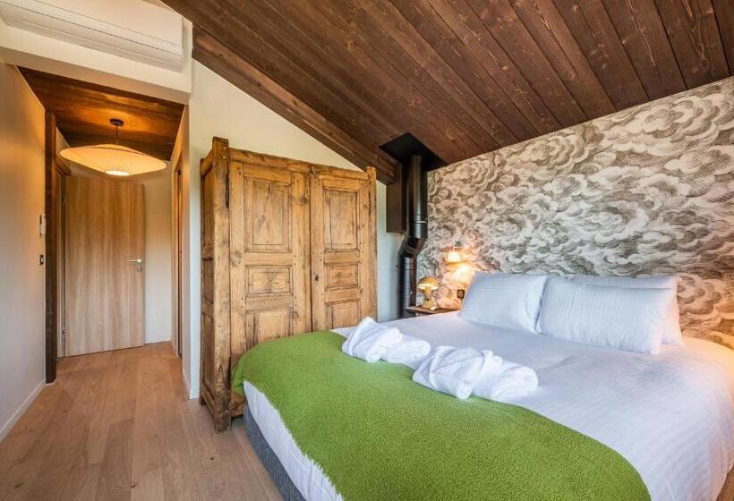 Chalet Cipolin Morzine   By Emerald Stay