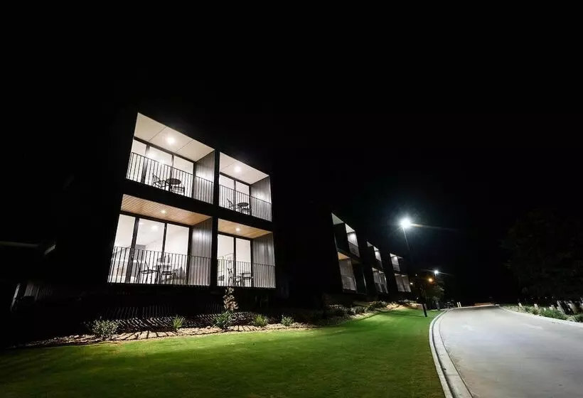 Hotelli Accommodation @ Curlewis