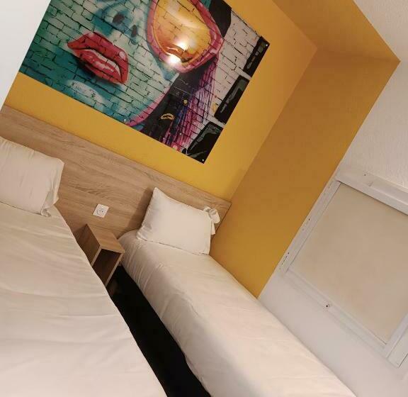 בית מלון כפרי Kyriad Direct Moulins Sud Yzeure