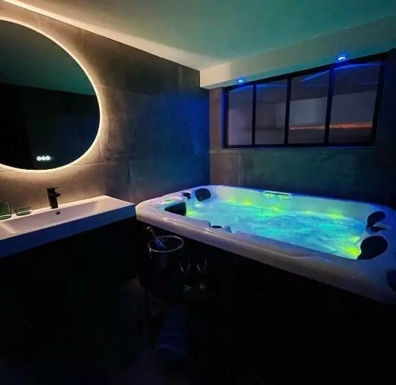 Spa & Vue Mer   Les ô De Bandol