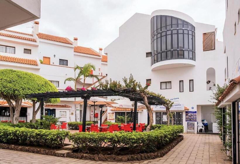 Live Los Cristianos Garden And Pool