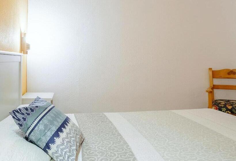 Live Los Cristianos Garden And Pool