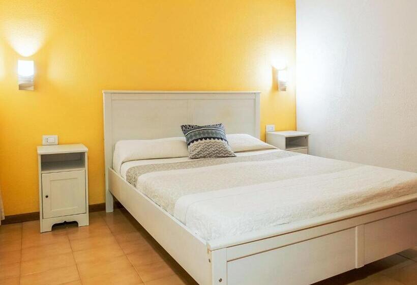 Live Los Cristianos Garden And Pool