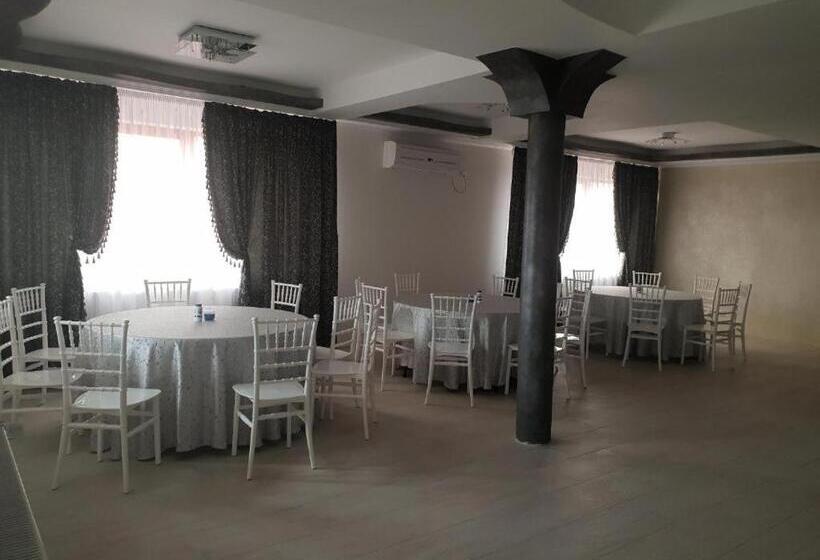 بنسيون La Zinculescu