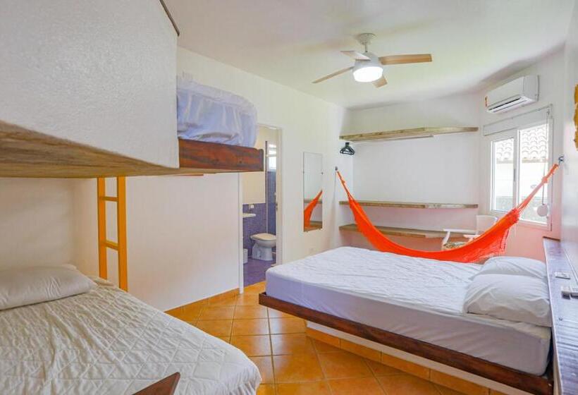 Casa Pé Na Areia Piscina, 4 Suítes Com Ar E Serviço De Cozinheira E Limpeza