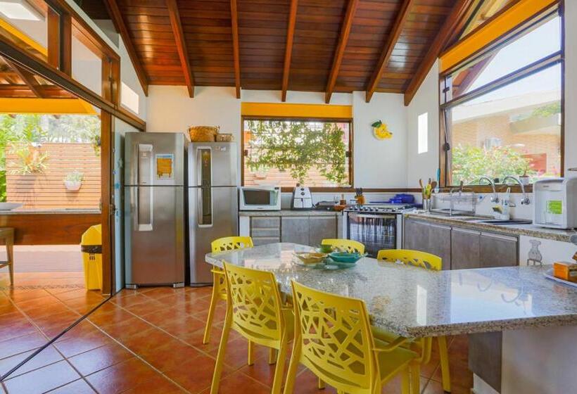 Casa Pé Na Areia Piscina, 4 Suítes Com Ar E Serviço De Cozinheira E Limpeza