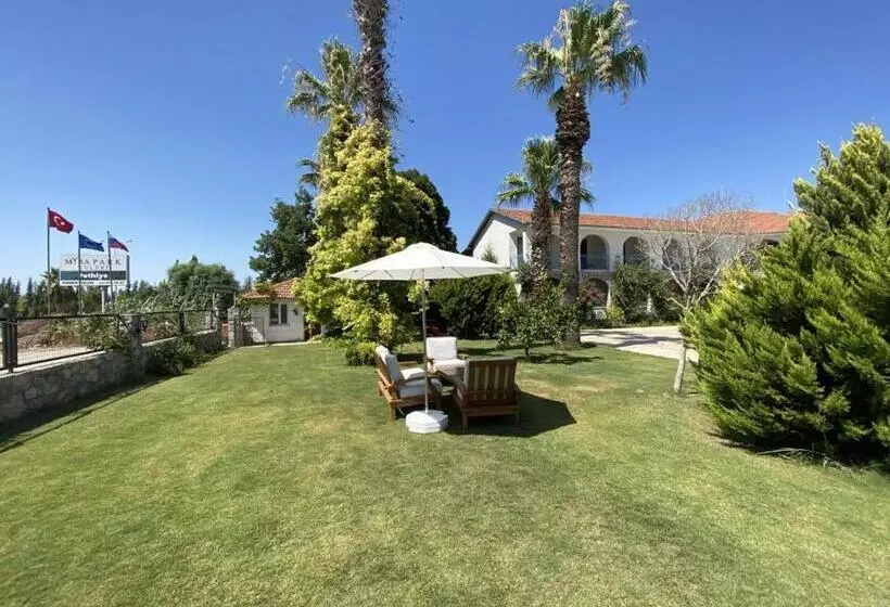Hotel Burç