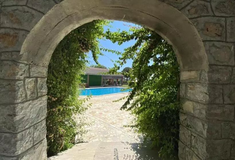 Hotel Burç