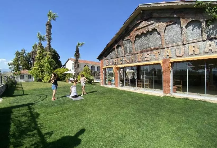 Hotel Burç