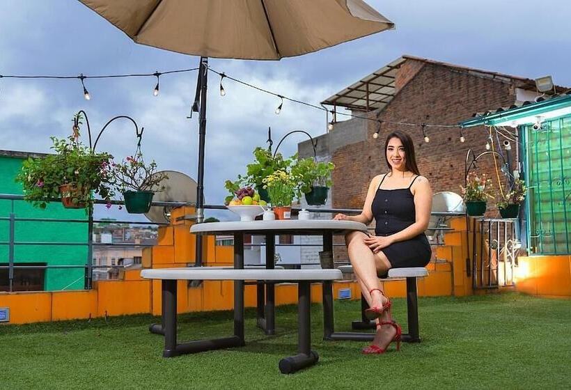 فندق Olympus Plaza